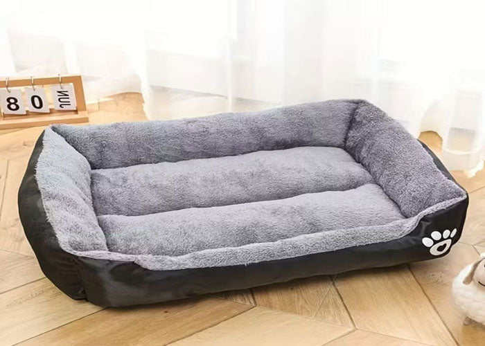 Black Velvet Dog Bed – Premium Comfort & Elegant Design